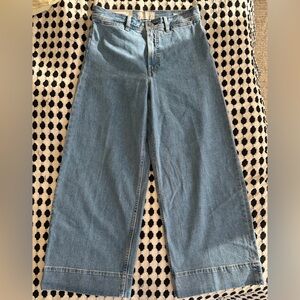 NWT: Everlane Shallow Beach Cropped Mariner Jeans